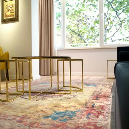 B&B Apartments تيرانا