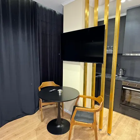 B&B Apartments شقة *